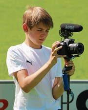 Balin und seine grosse Passion: das Filmen. (Bild: PD)