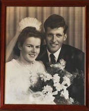 Vor 70 Jahren: Das Ehepaar Niederberger am Tag ihrer Hochzeit. (Bild: Archiv / Neue LZ)