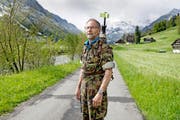 Othmar Blättler im Waffenlauf-Tenü. (Bild Corinne Glanzmann)