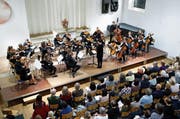 Das Jugendorchester Freiamt spielt das Programm «Les Passions de l’âme» in der Alten Kirche Boswil. (Bild: Stefan Kaiser (24. November 2017))