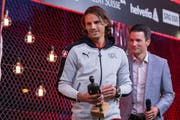 Torhüter Yann Sommer hat den Swiss Football Award erhalten. (Bild: Keystone / Dominik Baur)