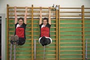 Kein reines Plauschprogramm: die Frauenriege Ruswil beim wöchentlichen Training. (Bild: Dominik Wunderli)