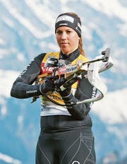 Lena Häcki steckt inmitten der Vorbereitung. Die Weltcup-Saison beginnt Ende November. (Bild: Dominik Wunderli (Engelberg, 11. April 2015))