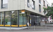 Die Gemeinde Sins kann aufatmen: Der Betrieb der Poststelle wird bis zum Jahr 2020 sicher aufrechterhalten. (Bild: Cornelia Bisch (12. Juni 2017))