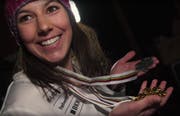 Wendy Holdener bringt von der WM gleich zwei Edelmetalle heim. (Bild: Youtube)