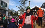 Teilnehmer, Publikum und Sonne strahlen um die Wette. (Bild: Geri Holdener, Bote der Urschweiz)