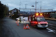 Um 8 Uhr wurde der Einsatz beendet und der Bahnhof wieder freigegeben. (Bild: Geri Holdener, Bote der Urschweiz)