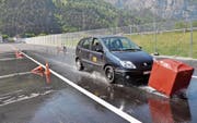 Szenen aus einem Kurs für die Verbesserung der Verkehrssicherheit. (Bild: PD)