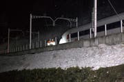 Dieser ICN riss die Fahrleitung bei Amsteg herunter. (Bild: Geri Holdener)