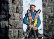 Pendelt derzeit zwischen Schulbank und Skipisten: Joel Lütolf aus Sempach. (Bild: Boris Bürgisser (Klewenalp, 15. März 2018))