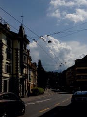 Hier rbaut sich etwas zusammen über dem Pilatus: Das Unwetterrisiko steigt gegen Ende Woche markant an. (Symbolbild) (Bild: Stefanie Nopper / Luzernerzeitung.ch)