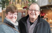 Dank Maria und Karl Gisler-Geser gibt es zum Jahresbeginn ein lebendiges Bürgler Brauchtum. (Bild: Christof Hirtler (Bürglen, 27. 12. 2017))