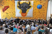 Die Auftritte des Blasmusikfestivals konnten drinnen und draussen genossen werden. (Bild Urs Hanhart)