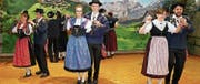 Die Trachtengruppe Spiringen zeigt neue und bekannte Tänze. (Bild: PD)