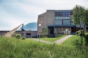 Schulhaus Morgenstern in Ennetmoos fotografiert am 16. Mai 2017. Mängel, schadhafte Stellen, (Bild: Corinne Glanzmann (Ennetmoos, 16. Mai 2017))