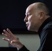 Steht in der Kritik, unter anderem wegen schlechter Personal- und Geschäftsführung: FCL-CEO Marcel Kälin. (Bild: Pius Amrein (Luzern, 7. Februar 2017))