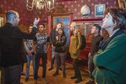 Ausstellungen wie «Ritter und Burgfräuleins» in der Burg Zug konnten dank Stiftungen realisiert werden. (Bild: Patrick Hürlimann (Zug, 18. Januar 2017))