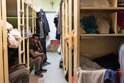 Das Urner Notfallszenario sieht auch die kurzfristige Umnutzung von Zivilschutzanlagen zur Unterbringung von Flüchtlingen vor. (Archivbild Keystone)