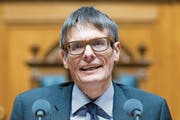 «Solch teure Behandlungskosten können Gemeinden finanziell in Bedrängnis bringen.» Karl Vogler CSP-Nationalrat Obwalden (Bild: Peter Klaunzer / Keystone)