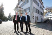 Sie wurden am Sonntag gewählt: Christoph Amstad (CVP), Maya Büchi-Kaiser (FDP) und Josef Hess (parteilos). (Bild: Roger Zbinden (Sarnen, 4. März 2018))