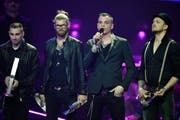 Die Band Frei.Wild an der Echo Musik Award Show. (Bild: EPA/CLEMENS BILAN)