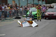 Hollywood Stunt & Action Show der Familie Bauer in Schattdorf (Bild: Carmen Epp (Schattdorf, 16. Juli 2017))