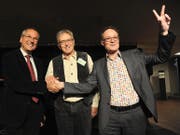Schwören auf eine gute Zusammenarbeit (von links): Roland Inauen, Erich Herger und Michael Kaufmann. (Bild Urs Hanhart)