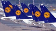 Weil Touristen Anschläge fürchten, verbucht die Lufthansa weniger Flugbuchungen. (Bild: EPA)