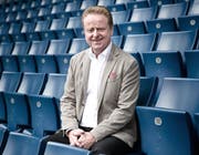 Strahlt vor dem Heimspiel gegen Sion Zuversicht aus: FCL-Sportchef Rolf Fringer. (Bild: Manuela Jans)