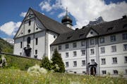 «Ich werde offen in das Gespräch gehen, habe aber schon gewisse Bedenken., sagt Abt Christian Meyer vom Kloster Engelberg (Bild). (Bild Pius Amrein)