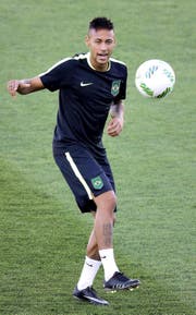 Grosser Druck auf schmalen Schultern: Brasiliens Neymar. (Bild: AP/Eraldo Peres)