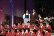 Jodelduett Myriam Ettlin-Bissig und Adrian Ettlin. (Bild: Marion Wannemacher (Kerns, 8. Dezember 2017))