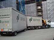 Ein Lastwagen der Firma Fenster Nauer AG. (Bild: PD/fensternauer.ch)