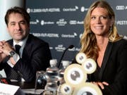 Freuen sich auf elf Tage Magie: Die Co-Direktoren des Zurich Film Festival, Karl Spoerri und Nadja Schildknecht (hier an der Medienkonferenz vor zwei Wochen) (Archiv). (Bild: /KEYSTONE/WALTER BIERI)