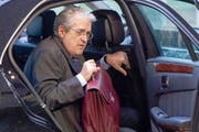 Italiens Finanzminister Fabrizio Saccomanni drängt auf eine Lösung für die unversteuerten italienischen Vermögen in der Schweiz. (Bild: Keystone/Geert Vanden Wijngaert)