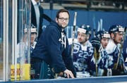 Der heutige EVZ-Betreuer Patrick Nideröst (vorn) ist früher in der 1. Liga aktiv gewesen. (Bild: Stefan Kaiser (Zug, 26. Januar 2018))