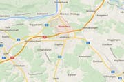 Das Mädchen wurde in Niederlenz (Markierung) getötet. (Bild: maps.google.ch)
