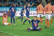 Es läuft einfach nicht: Captain Claudio Lustenberger und der FCL haben noch zwei Punkte Vorsprung auf Schlusslicht Lugano. (Bild: Philipp Schmidli (Luzern, 23. September 2017))