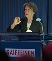 Kommunikationsfachfrau Beatrice Tschanz referiert an der Delegiertenversammlung von Raiffeisen Obwalden. Bild: PD