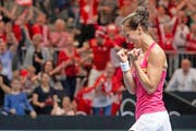 Das grosse Potenzial, das ihr nachgesagt wird, konnte Viktorija Golubic in der Luzerner Messehalle eindrücklich unter Beweis stellen. (Bild: Keystone/Urs Flüeler)
