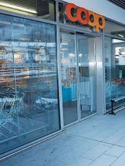 Die betroffene Coop-Filiale an der Bahnhofstrasse in Hergiswil. (Bild: Kurt Liembd)