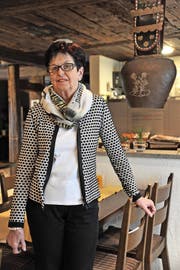 Annemarie Zurfluh-Stadler bedient ihre Gäste im Restaurant Trögli bereits seit 45 Jahren. (Bild: Urs Hanhart (Altdorf, 28. November 2016))