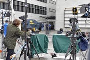 Das Medieninteresse ist gross: Rund 65 Journalisten haben sich akkreditiert. (Bild: Walter Bieri / Keystone (Schafisheim, 13. März 2018))