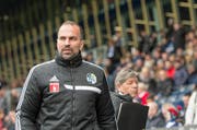 Bereits drei Saisonniederlagen setzte es gegen Basel ab. FCL-Trainer Markus Babbel hat genug davon. (Bild: Keystone)