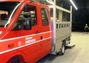 In Ausserschwyz musste die Pfäffiker Feuerwehr an einen Heckenbrand ausrücken. (Symbolbild)