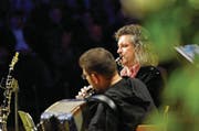 Markus Flückiger (links) und Dani Häusler werden beim «Alpentöne»-Prolog morgen Abend mitwirken. (Bild: Urs Hanhart (Altdorf, 19. Mai 2012))