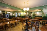 Die Brasserie «Le Cardinal» in Neuenburg. (Bild: PD)