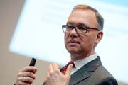 Detlef Trefzger, CEO von Kühne + Nagel, präsentierte am Mittwoch die neusten Zahlen. (Bild: Keystone)