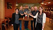 Der Vorstand (von links): Petra Herger, André Zwyssig, Roman Gisler, Hansueli Planzer, Martin Dubacher und Lena Planzer. (Bild: PD)