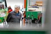 Der Künstler Roman Signer. (Bild: Stefan Kaiser / Neue ZZ)